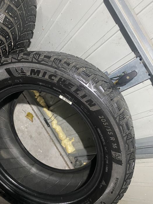 Opony zimowe 205/55/16