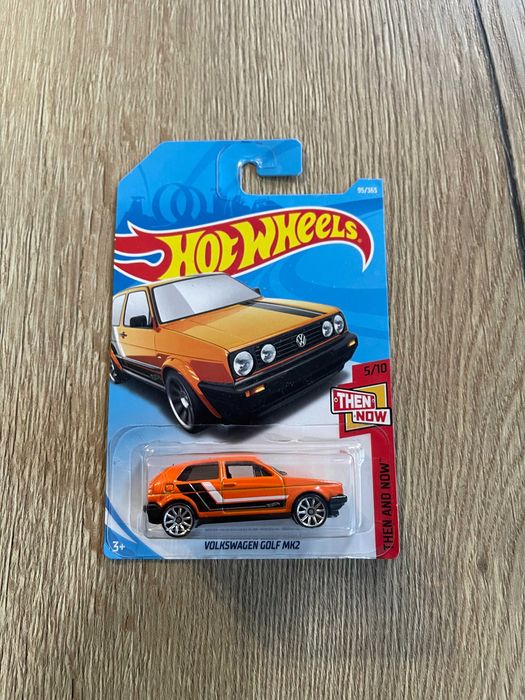 Hot Wheels Volkswagen Golf MK2
