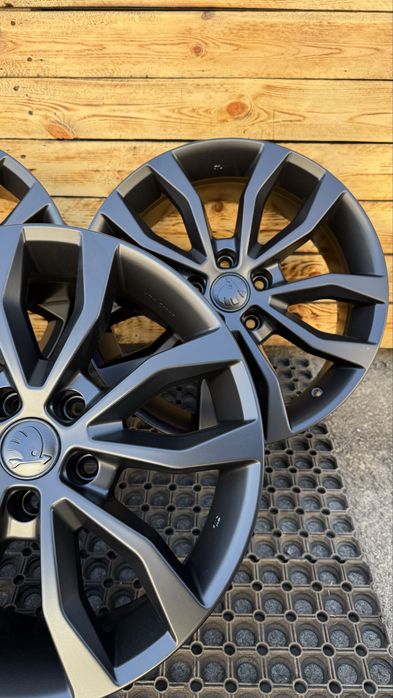 Диски легкосплавні 5/112 r17 оригінал