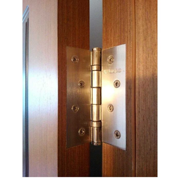 Установка дверей. Мастер на час Муж на час Столяр