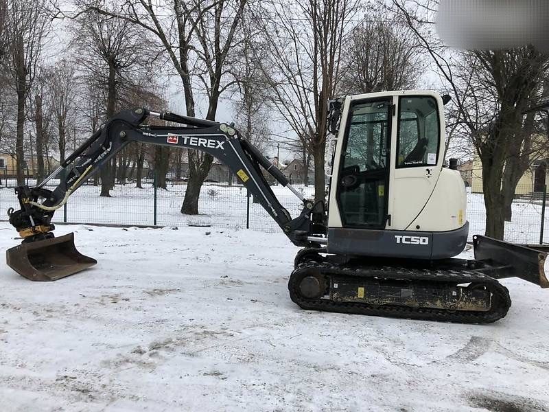 Послуги екскаватора та бобката Луцьк.