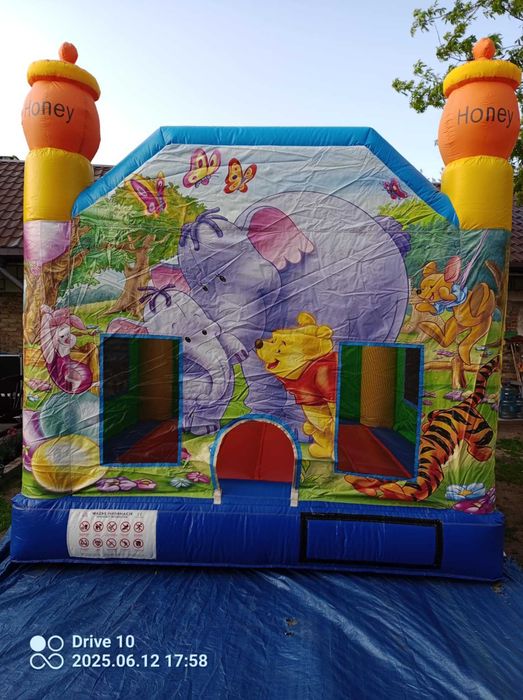 dmuchany plac zabaw dla dziecka