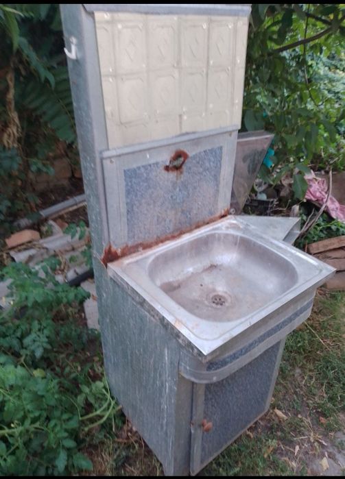 Рукомийник для приватного будинку,дачі