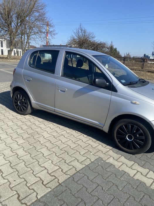 Toyota Yaris Yaris
