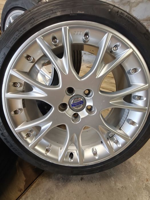 Felgi Volvo Nebula BBS 18 cali