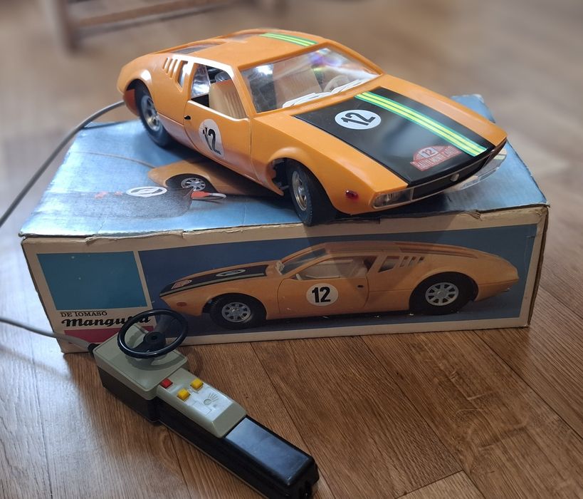 Машинка на пульті Mangusta De Tomaso M 1:12 від VEB Anker Spielzeug,ГД