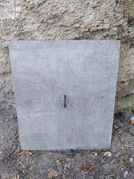 Tampa em cimento para caixa cúbica com aro