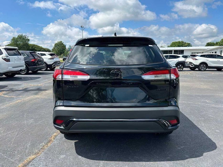 Toyota Corolla Cross hyb      2023