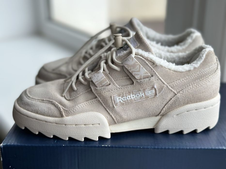 Кросівки жіночі Reebok Workout Ripple Plus OG 37,5 розмір