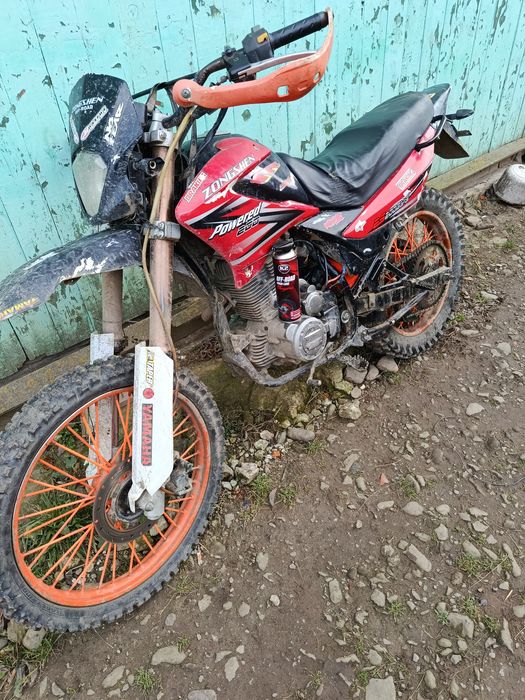 Продам зоншенг 200 кубів мотор на штангах