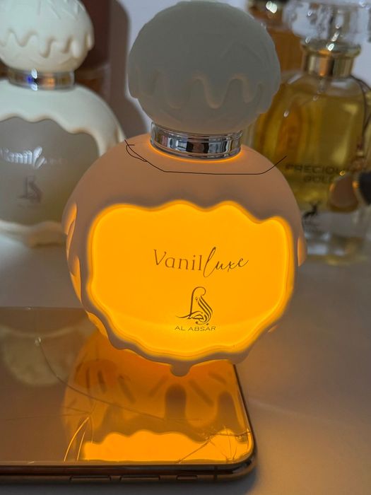 Al Absar Treats Vanilluxe