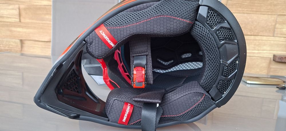 Kask  rozmiar  M