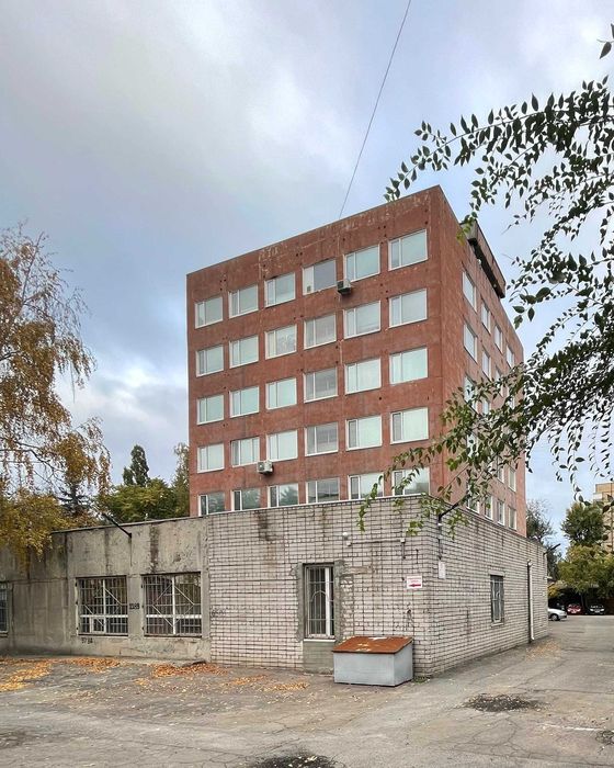 Продаж офісної будівлі м. Дніпро. пр. О. Поля 28-а