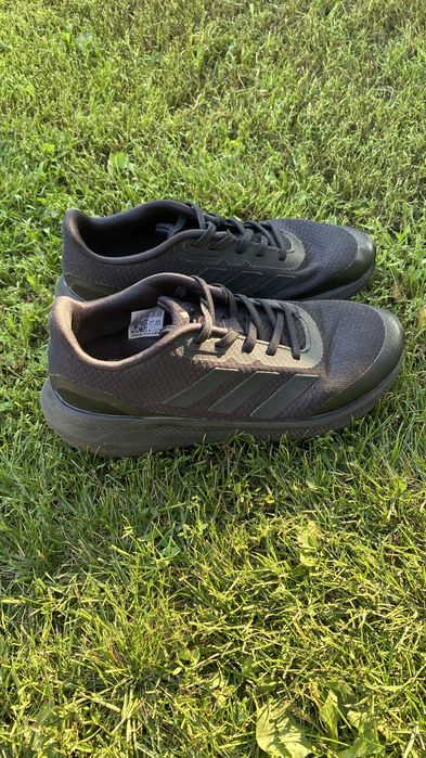 Продам кросівки сітка adidas розмір 38