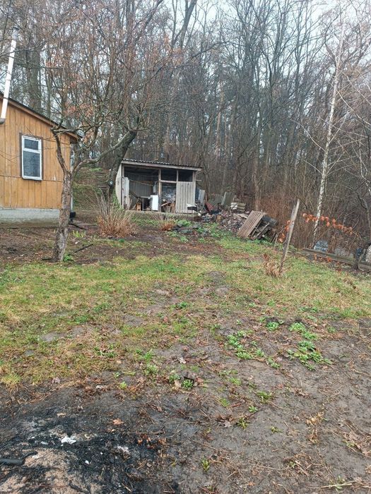 Дача зі всіма комунікаціями