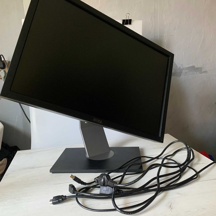 Монитор Dell U2410f