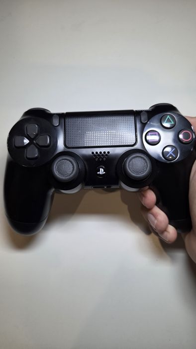 Comando ps4 preto