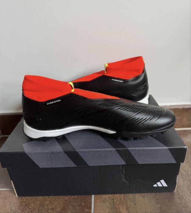 Adidas Predator Turf