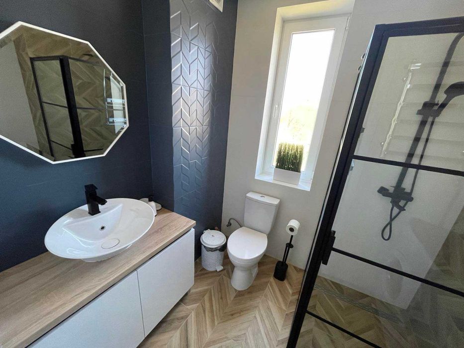 Погодинна, подобова оренда стильної квартири у новобудові