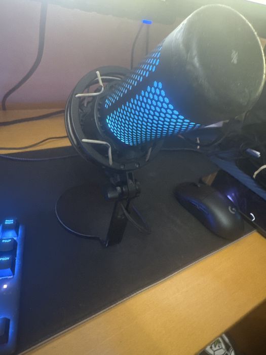 Microfone Hyperx gaming quadcast
