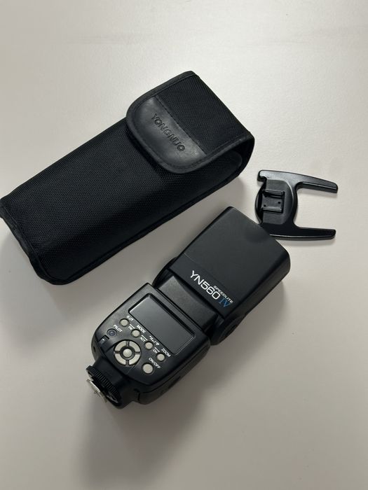 Спалах yongnuo 560 IV