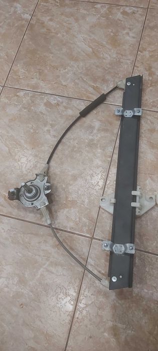 Стеклоподемник  на Ланос