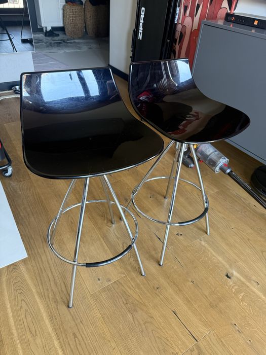 Używany włoski hoker Calligaris - dostępne dwie sztuki