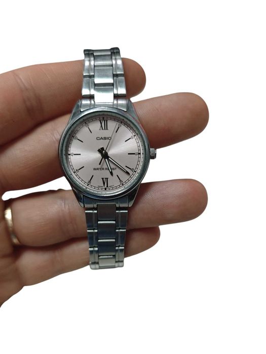 Zegarek Casio LTP-V005