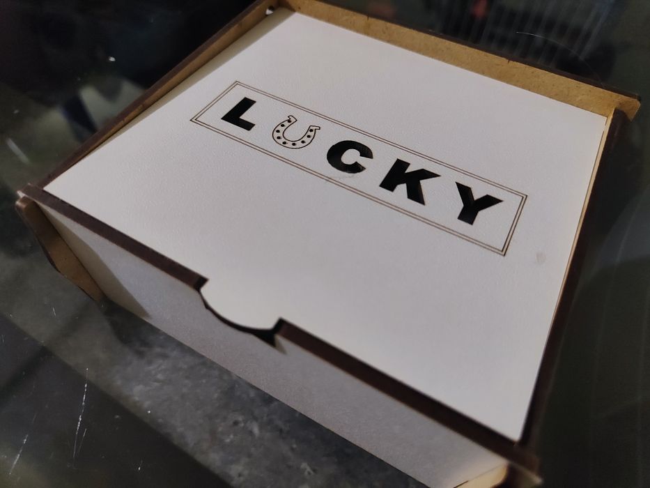 Коробка для зберігання