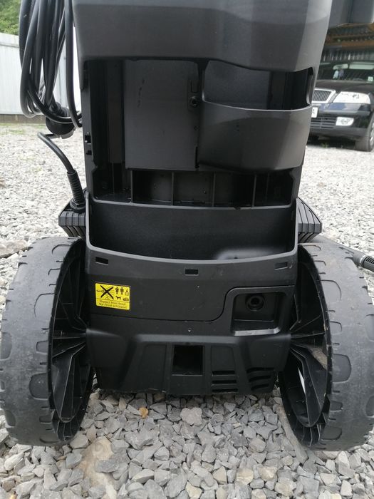 Продам Karcher K7