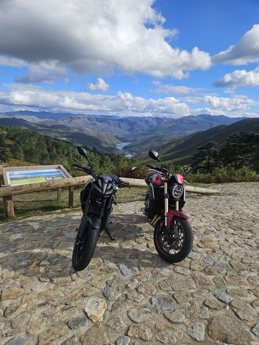 Honda Cb650R 35kw (livrete)