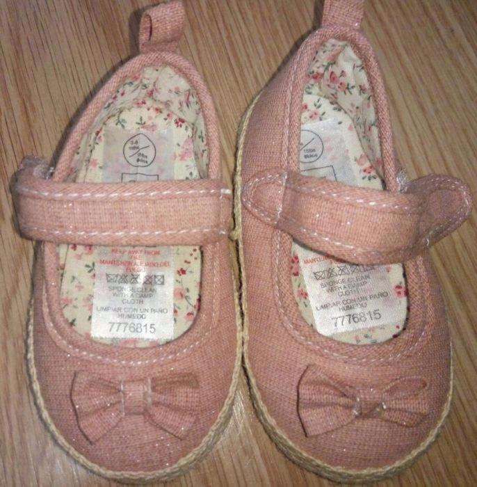 Sapatos para bebe - Novos