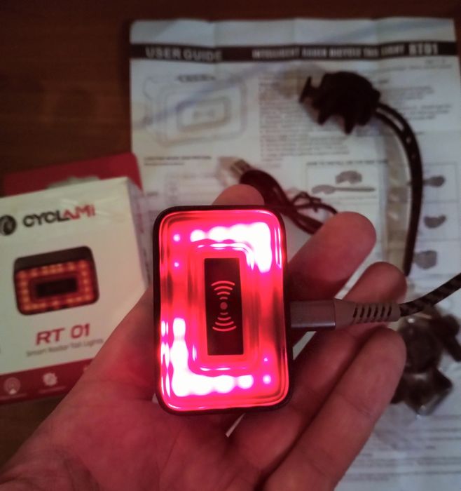 luzes traseiras de radar inteligentes Cyclami RT01.