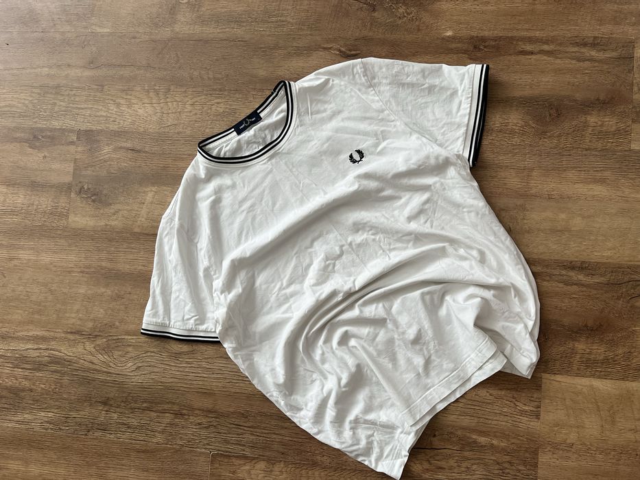 Футболка Fred Perry x Peaceful Hooligan