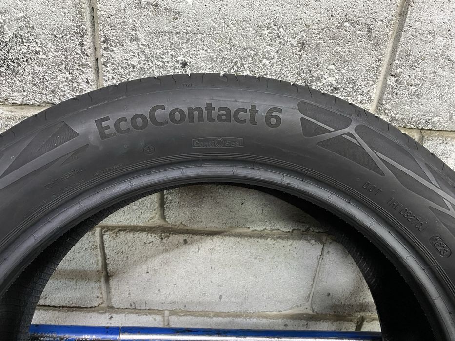 Літні шини 215/50 R19 (93T) CONTINENTAL
