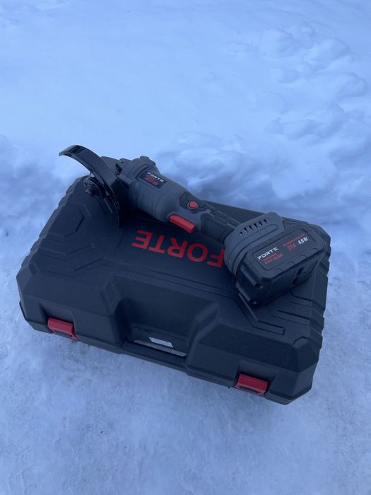 Акумуляторна болгарка Forte AG 21-125