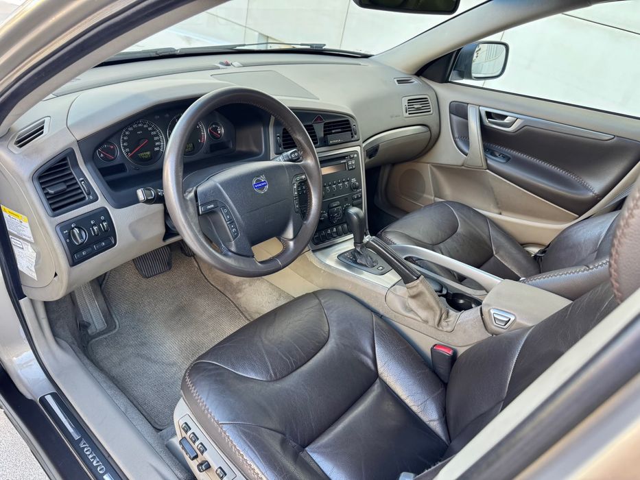 Volvo XC 70 — fotografia 6
