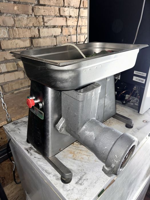 Промислова мʼясорубка МІМ 600 380В