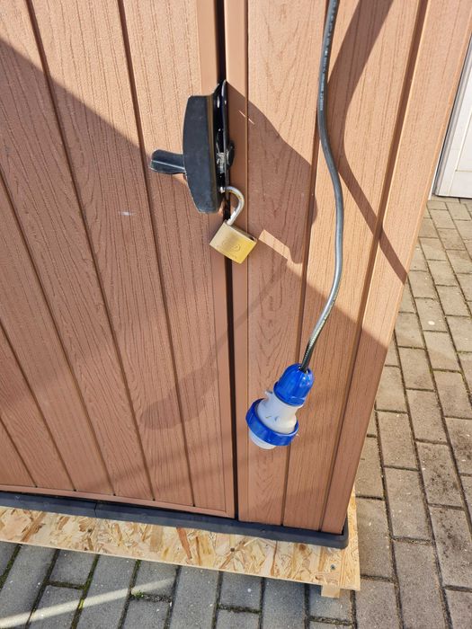 Abrigo de resina 125,8 x 184,5 x 205 - 2,2 M² Castanho Keter Darwin