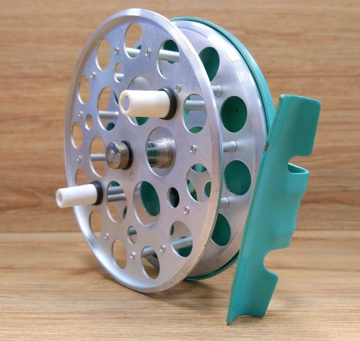 Stary kołowrotek kolekcjonerski Katushka WOLNA w fabrycznym stanie