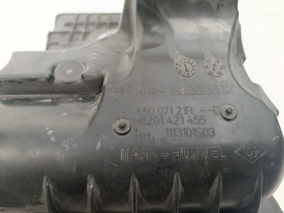 Caixa filtro ar RENAULT Megane IV (B9A/M_)