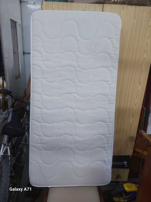 Cama de viagem bebe / colchão/ canguru/ berço