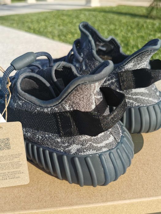 Yeezy Boost 350 v2 MX Dark Salt