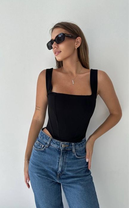 корсет чорний абсолютно новий