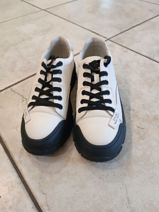 Продам туфлі осінь