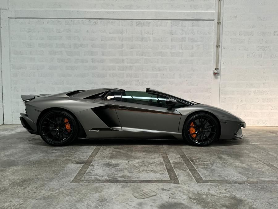 Lamborghini Aventador S