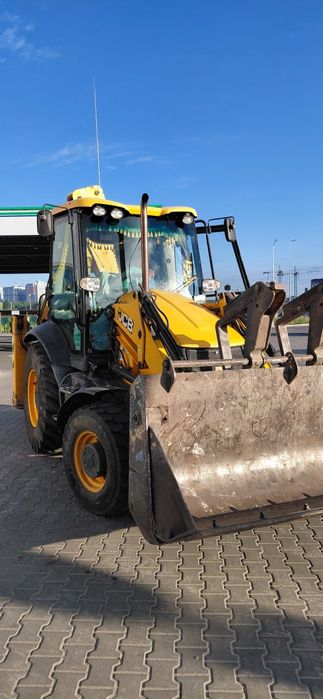 Оренда екскаватора-навантажувача JCB 3CX