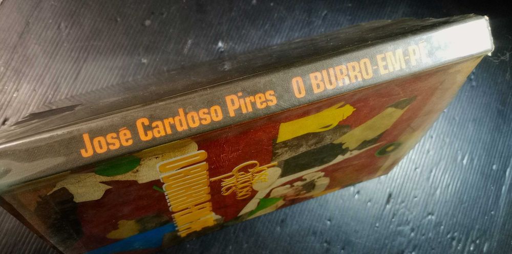 Livro O burro em pé * José Cardoso Pires