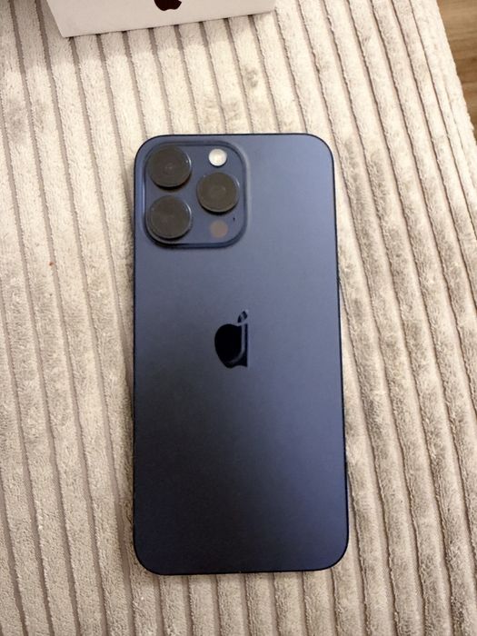 Iphone 15 pro max 512 gb 87% kondycji baterii