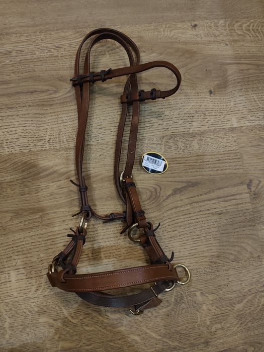 Nowe ogłowie bezwędzidłowe marki Globus  Full